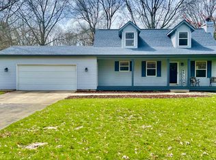 4096 Sandy Ridge Dr, Dorr, MI 49323