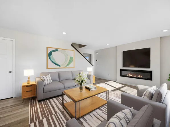 409 James Pkwy, Elko New Market, MN 55054