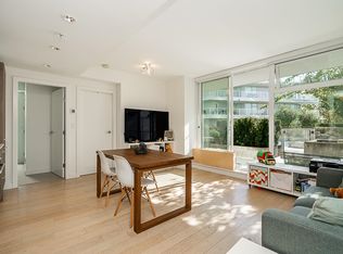 4638 Gladstone St #301, Vancouver, BC V5N0G5