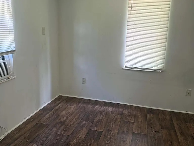 125 Tanner Ter — Photo 7