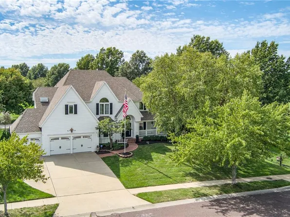 12909 W 129th St, Overland Park, KS 66213