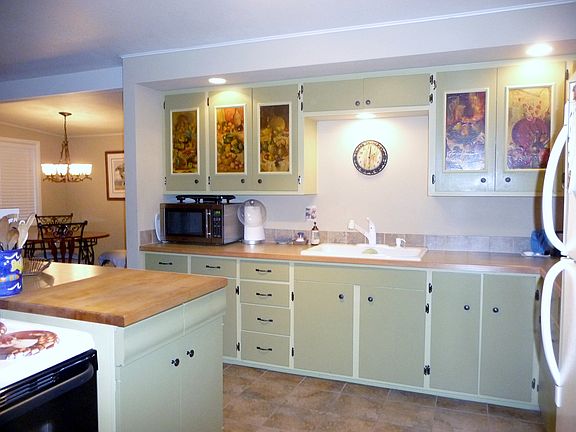 5th image of 2131 W Lakeside Dr