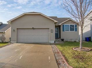 143 Brighton Cir SW, Cedar Rapids, IA 52404