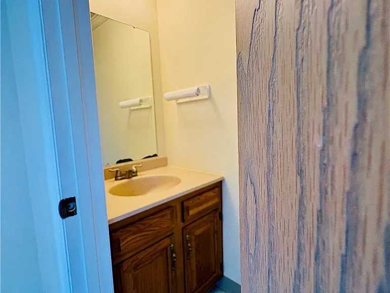 3019 S Park Rd #3 — Photo 4