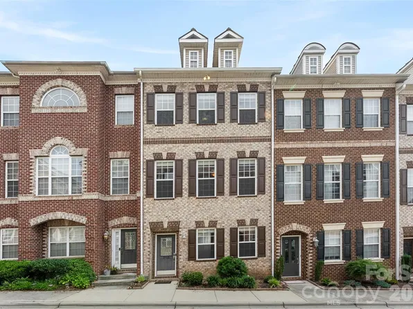 1960 Winpole Ln, Charlotte, NC 28273