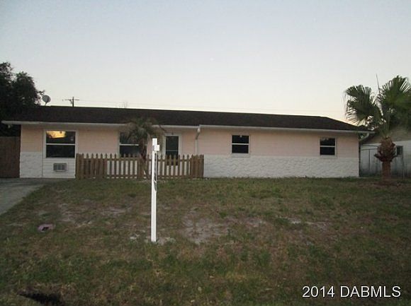 1st image of 3423 Victory Palm Dr