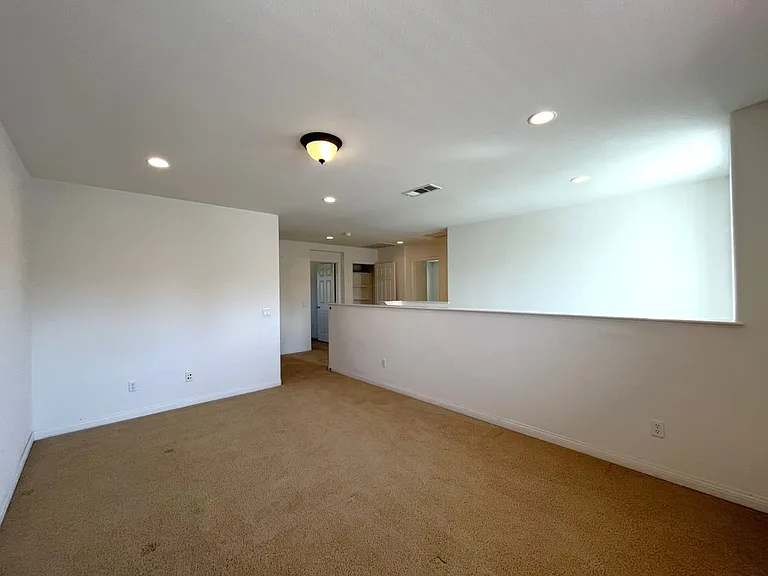 7143 Leighton Dr — Photo 27