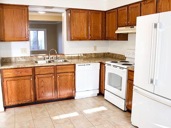 2nd image of 4710 Greenlaw Dr