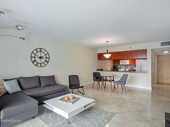 2nd image of 1200 Brickell Bay Dr APT 3308