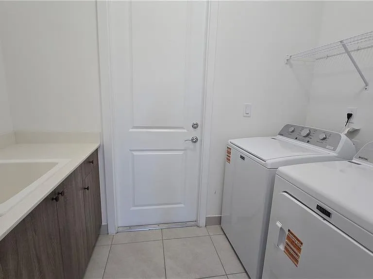 4881 Gambero Way — Photo 8