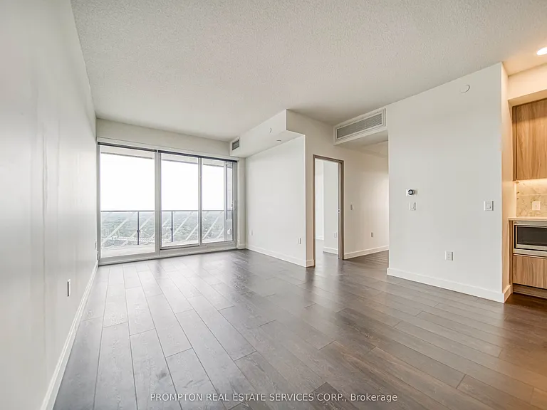85 McMahon Dr #3108 — Photo 10