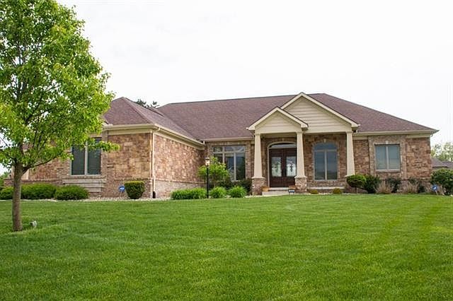 1st image of 18230 Gilmore Dr