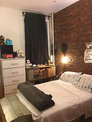 Rented by Miron Realty Group | media 15