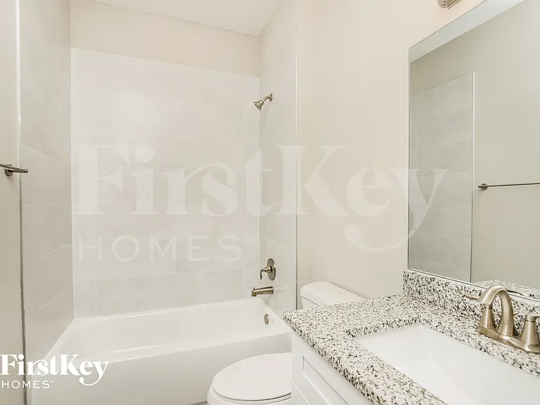 755 Darby Ave SW — Photo 13