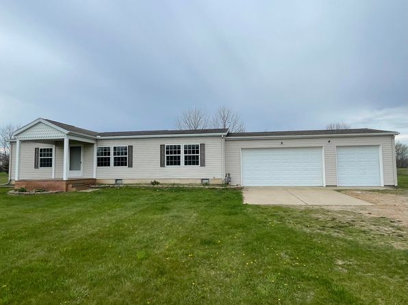 59854 Long Lake Rd, Colon, MI 49040