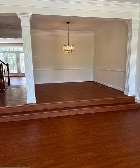 1811 Fallbrook Ln — Photo 7