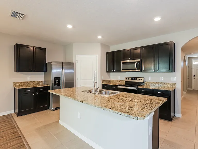 16471 Little Garden Dr — Photo 5