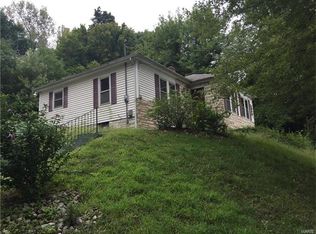 2800 N 89th St, Fairview Heights, IL