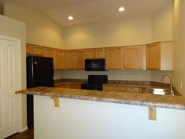 5520 W Minton Ave — Photo 2