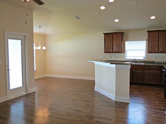 3rd image of 1328 Platte Ct N
