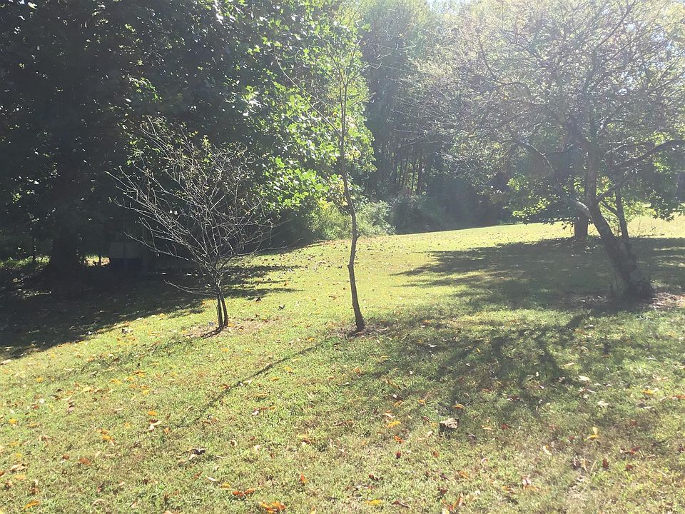 2nd image of 1612 Rock Bridge Rd