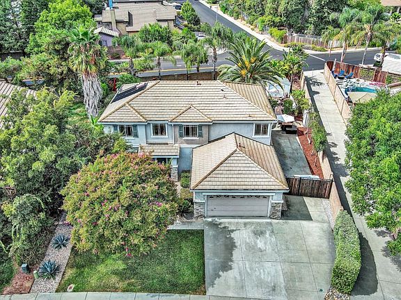 5th image of 1006 Boone Court