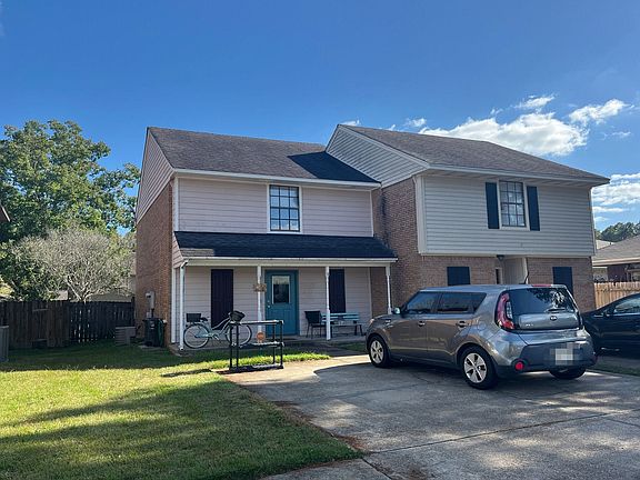 2nd image of 719 Bay Park Dr