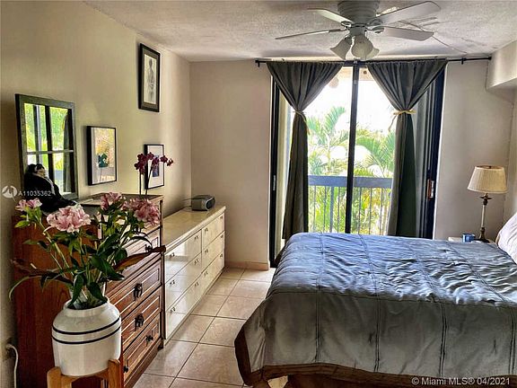 2nd image of 6937 Bay Dr APT 302