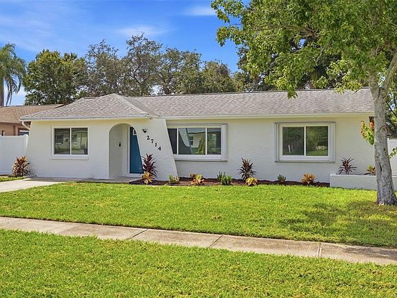3rd image of 2714 MARY SUE STREET SW