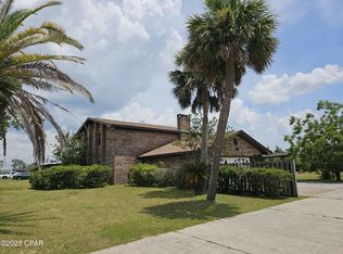31 W Baldwin Rd, Panama City, FL 32405