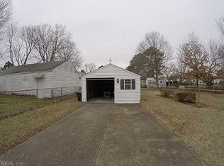 573 Harpersville Rd, Newport News, VA 23601