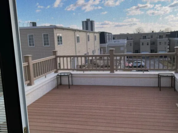 3205 Napoli Way, Philadelphia, PA 19145