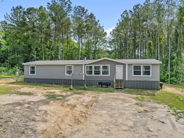 70 Walley Rd, Moselle, MS 39459