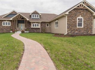 10192 Glacier Rd, Topeka, KS 66615