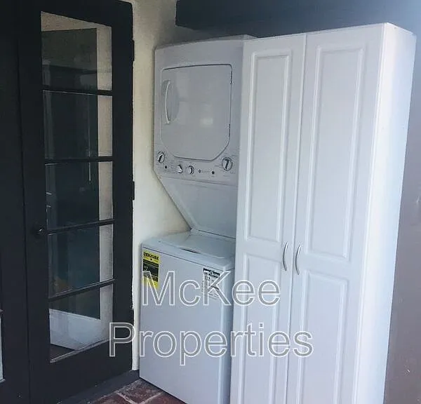 416 G Ave — Photo 11