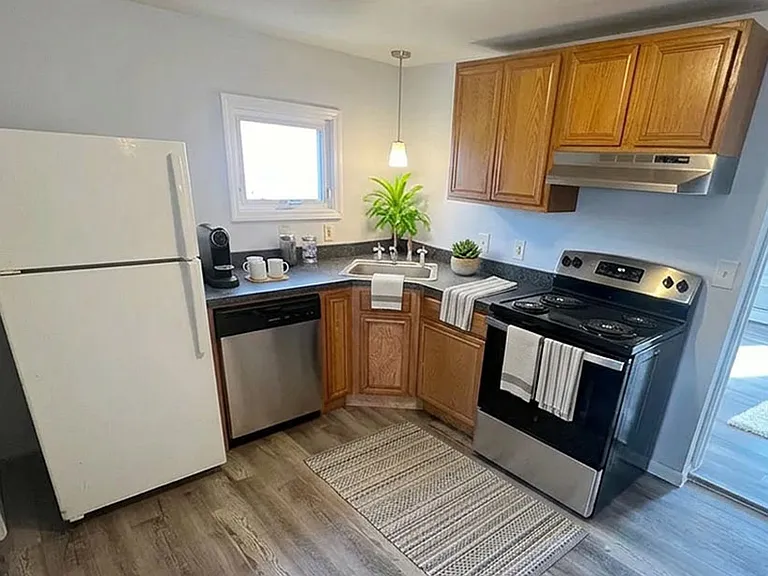 336 Washington Ave #2 — Photo 3