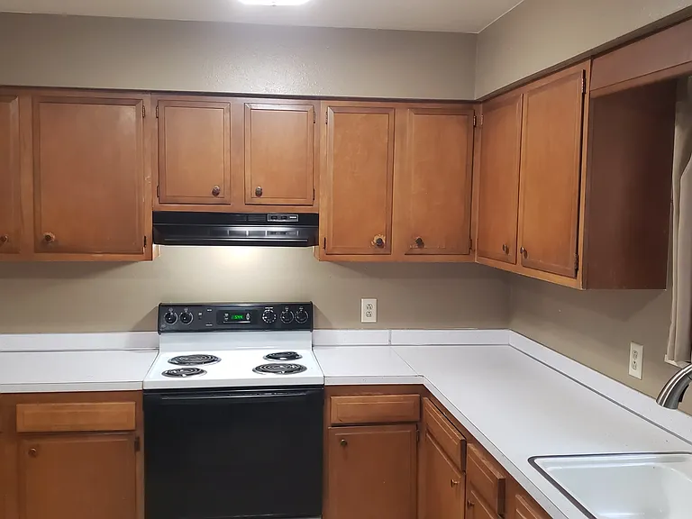Huge kitchen! Ton of storage and counter space! New floor as of Oct 2025.