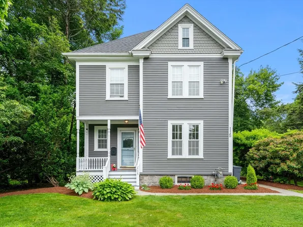 115 Elm St, Andover, MA 01810