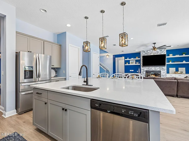 436 Tortola Way — Photo 4