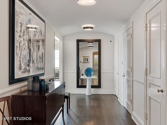 4th image of 1448 N Lake Shore Dr APT 10b