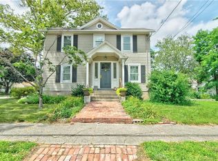 36 Livingston St, Bridgeport, CT 06605
