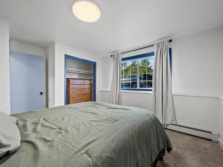 300 E 45th Ave #3 — Photo 23