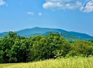 26 Ridgemont Ln, Ellijay, GA 30536