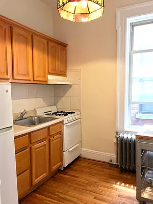 Rented by Compass | media 2