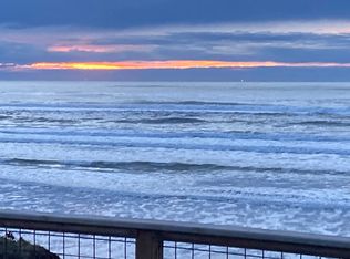 7509 NW Finisterre Ave, Yachats, OR 97498