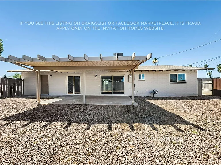 1810 E Palmcroft Dr — Photo 18
