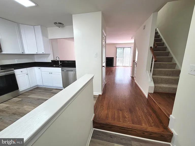 13689 Wildflower Ln — Photo 2