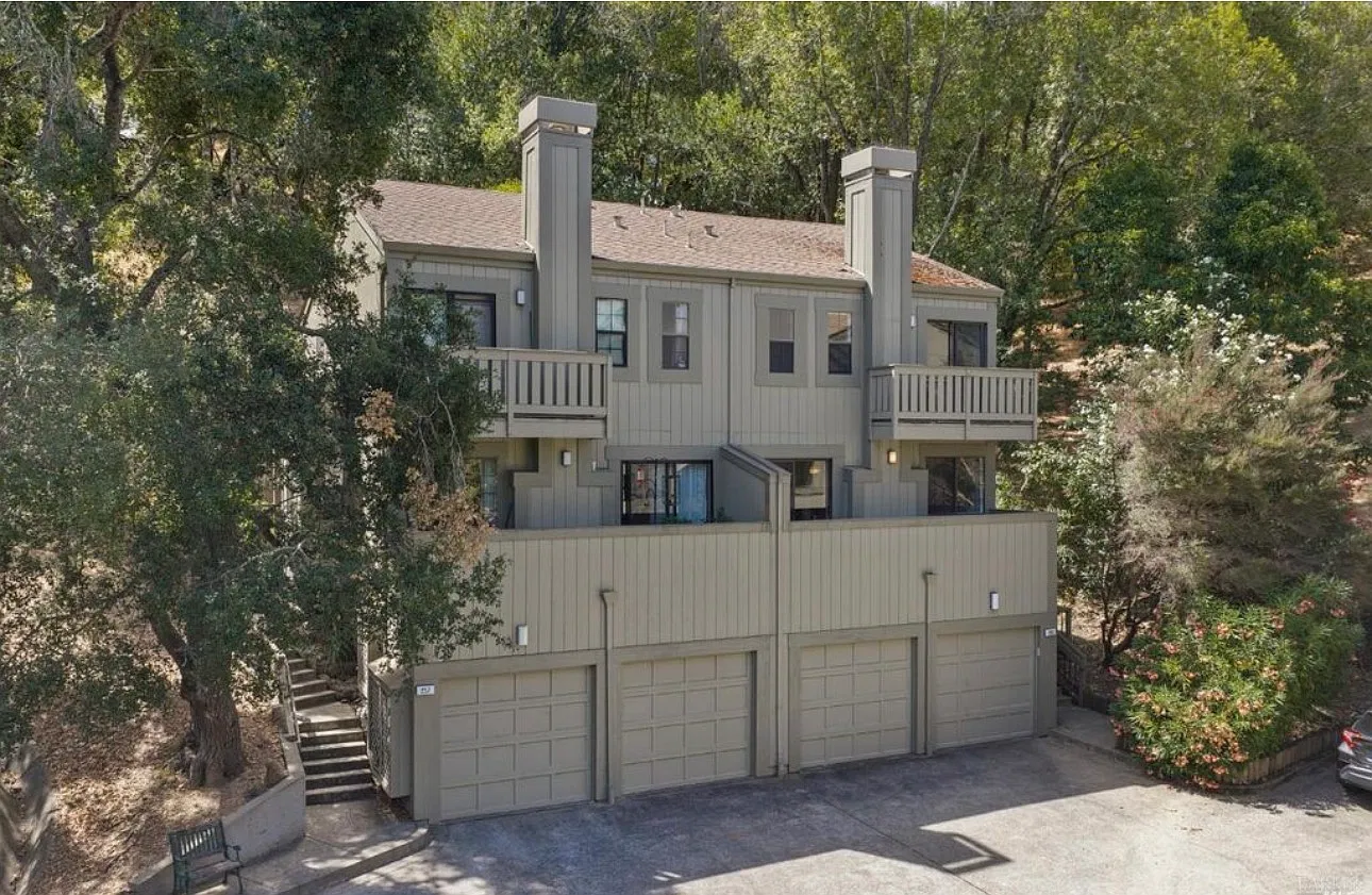 Red Hawk Rd, Novato — Photo 1