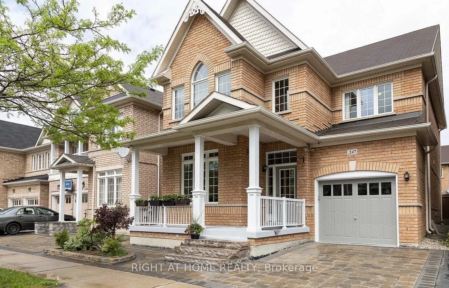 4 bed, $3,800 — Photo 1