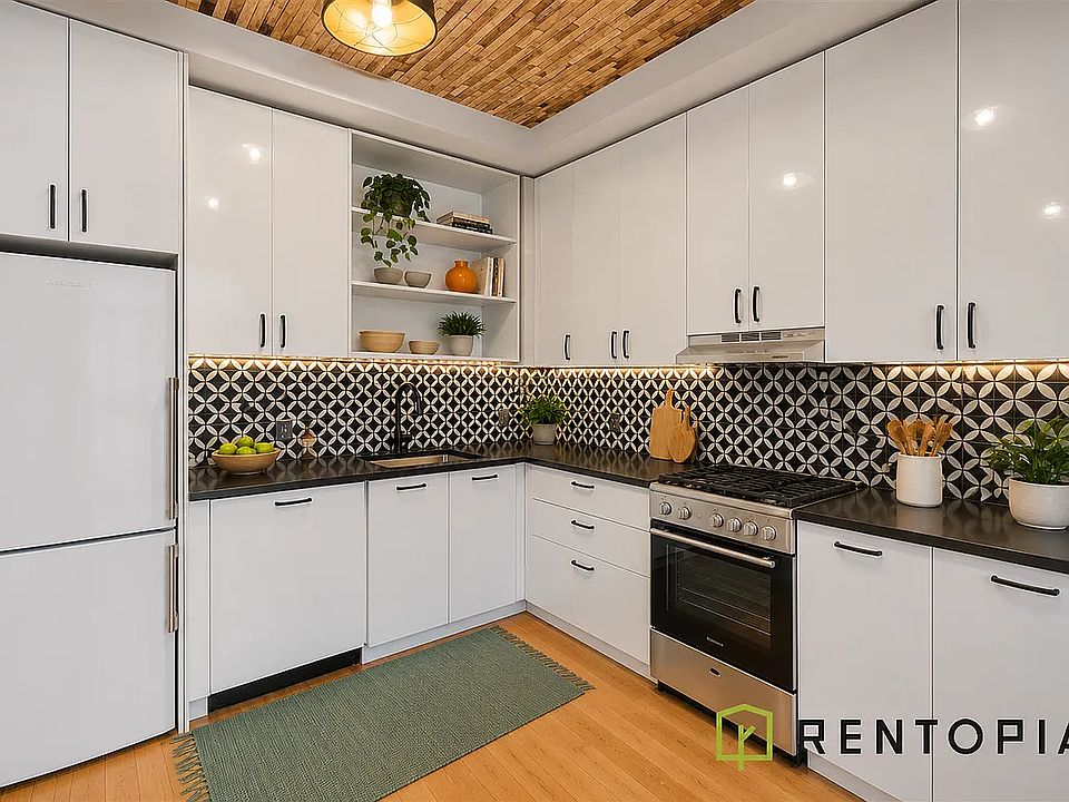 1st image of 889 Bushwick Ave #628